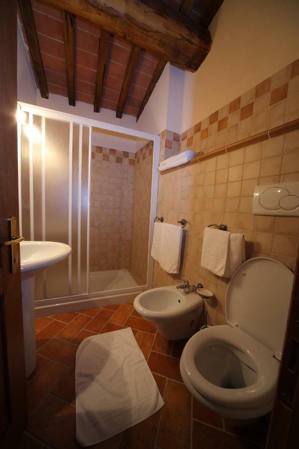 La Casa Del Calzolaio Hotel Радикофани Екстериор снимка